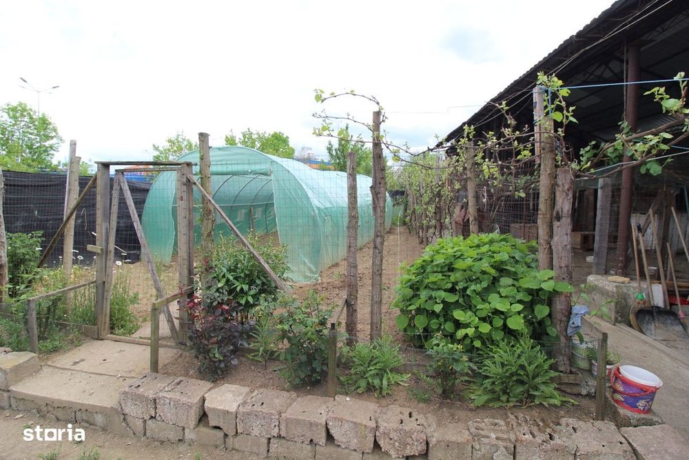 Vând casă P+M în Hunedoara, zona Micro3-Altex, teren 1413mp, f.s. 17m