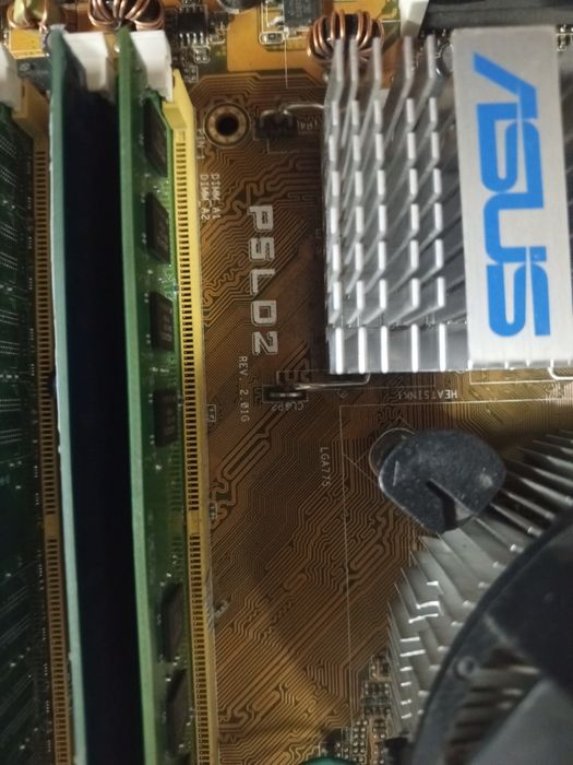 Продам материнскую плату