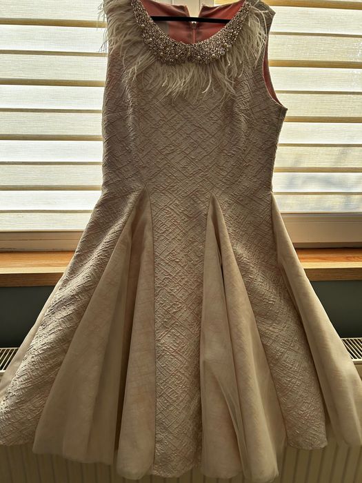 Официална дамска рокля