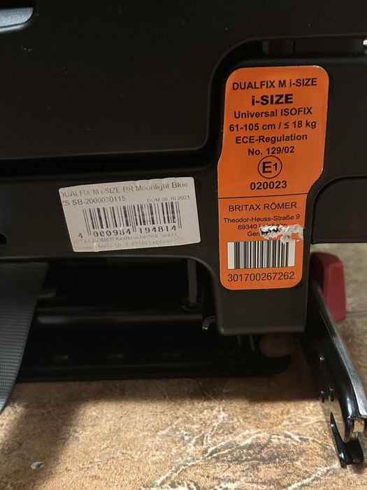 Стол за кола Britax Römer Dualfix Pro M, i-Size, 61-105 см