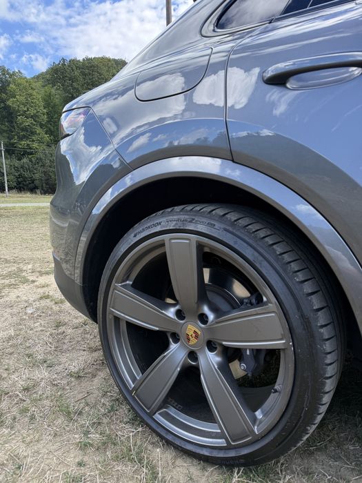 Porsche Cayenne coupe E-Hybrid