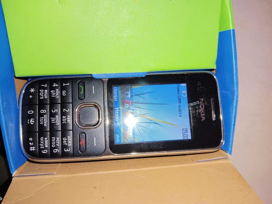 Nokia C2-01 и Nokia 6210. Телефон с копчета.