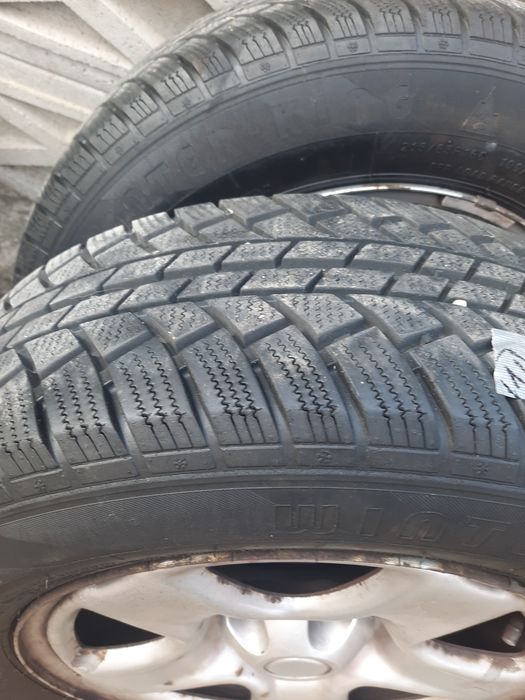 Anvelope R16C/215/65