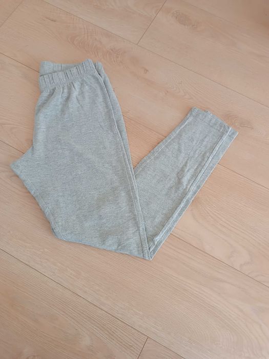 Спортни дамски дрехи