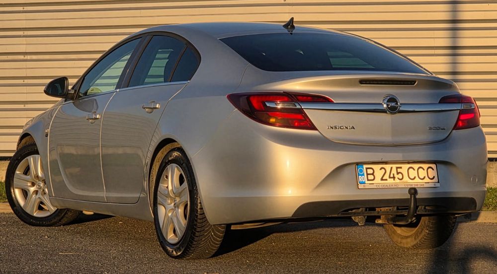 Opel Insignia  2014 2.0 Diesel 140 Cp