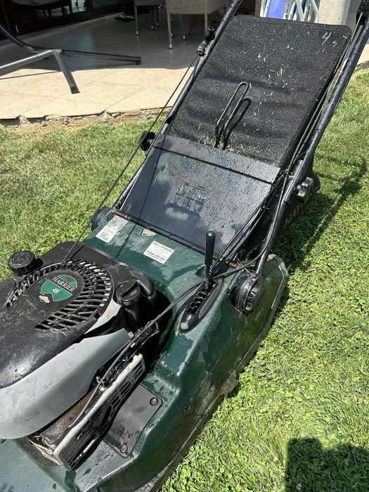 Косачка самоход Hayter briggs and stratton