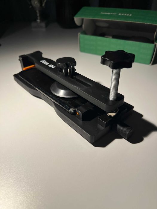 Suport Demontare Display iPhone iFixes iCF6 si pompa cu vacuum pentru testare rezistenta la apa