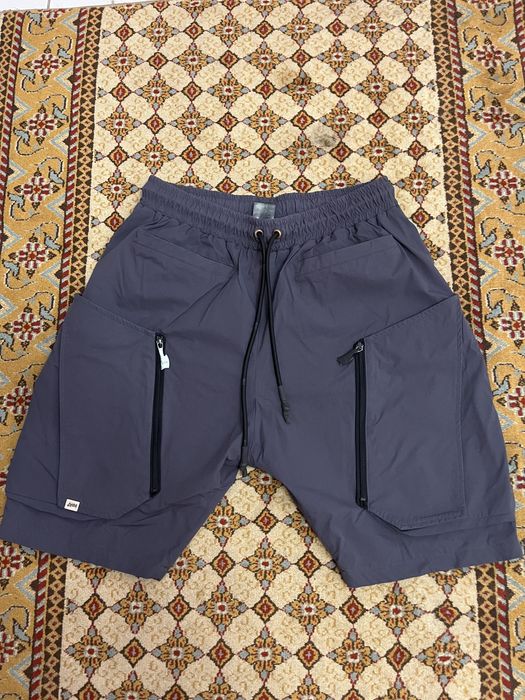 Къси панталони Luda