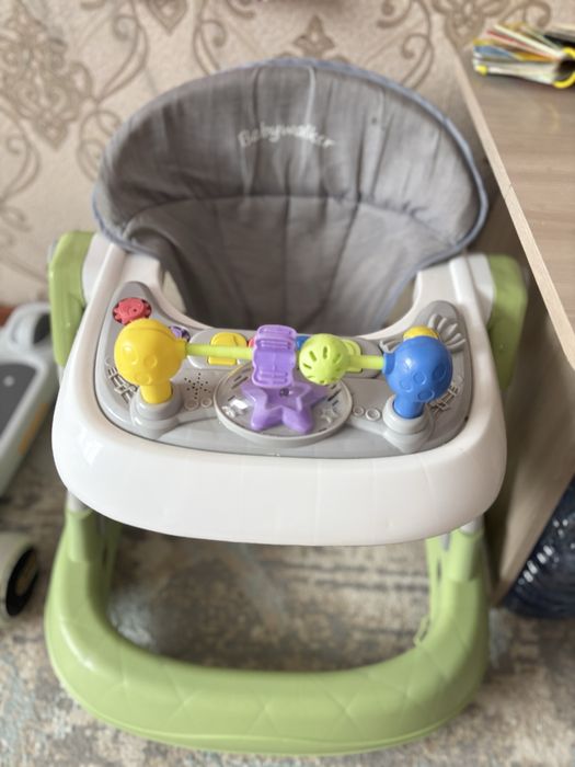 шезлонг и ходунок