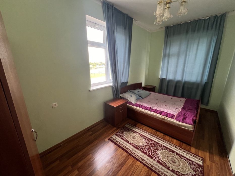 Срочно Юнусабад 10, 2/2/4 продаётся