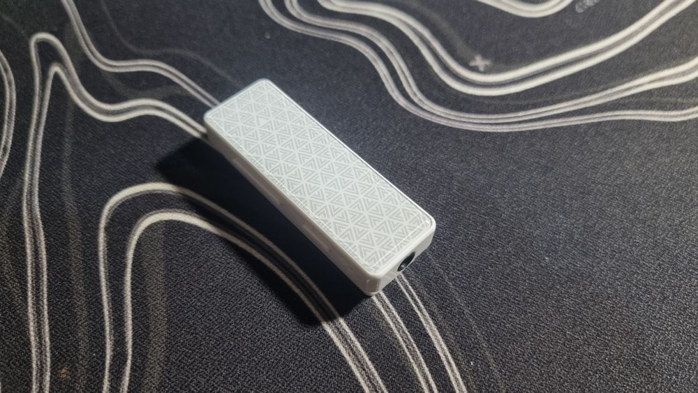 Продаю цап FIIO BTR11