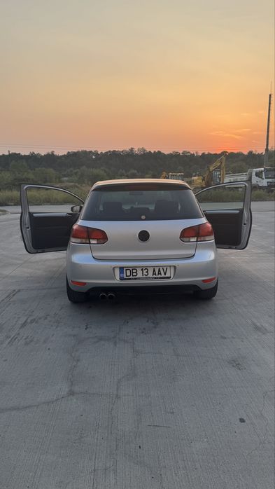 Volkswagen Golf 1.4 tsi 122cp