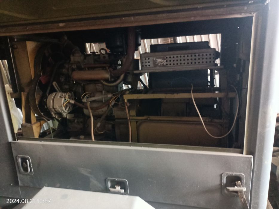 СРОЧНО. Продам генератор с компрессором 2 в одном