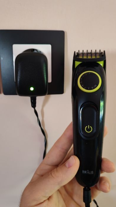 Машинка тример за брада Braun модел 5516