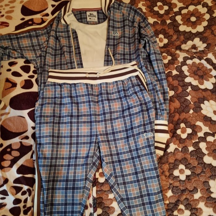 Екип LONSDALE внос от Англия