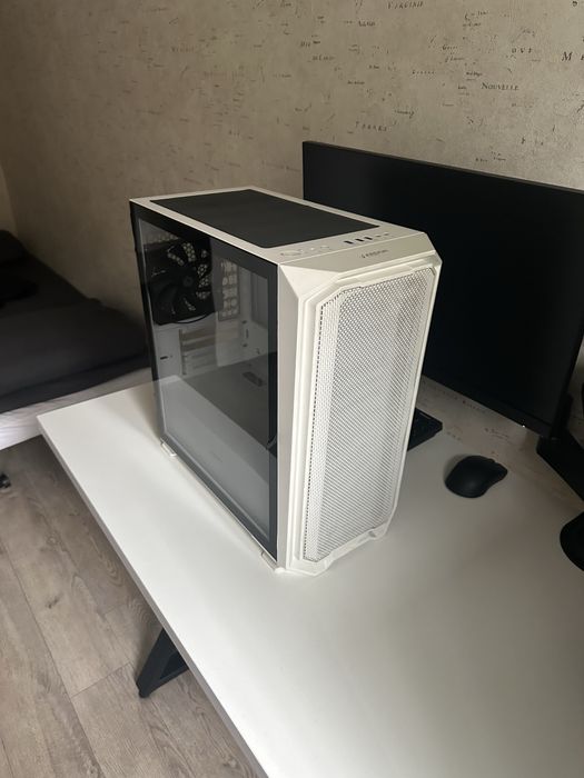 Корпус Ardor MS2 + 4 вертушки ID Cooling
