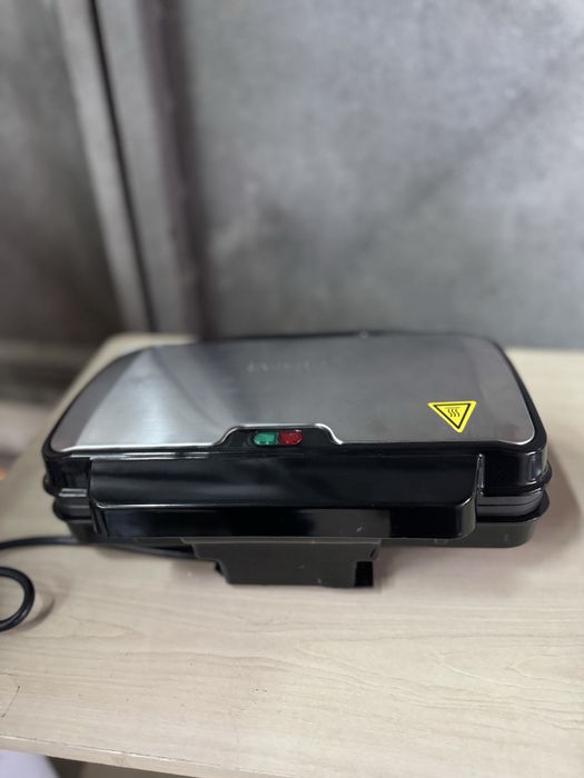 Уред за сандвичи Tristar