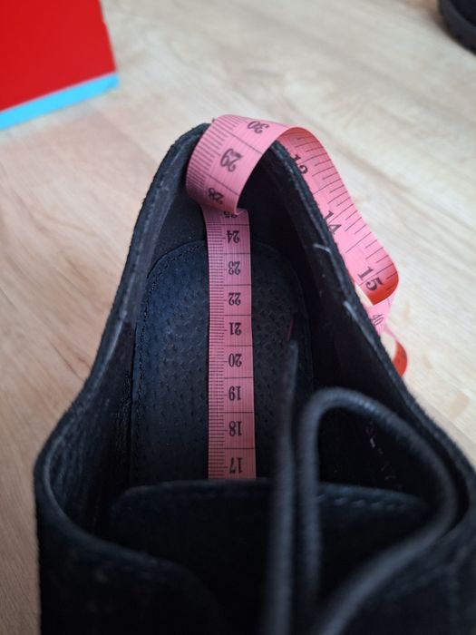 Черни еceнни обувки с ток