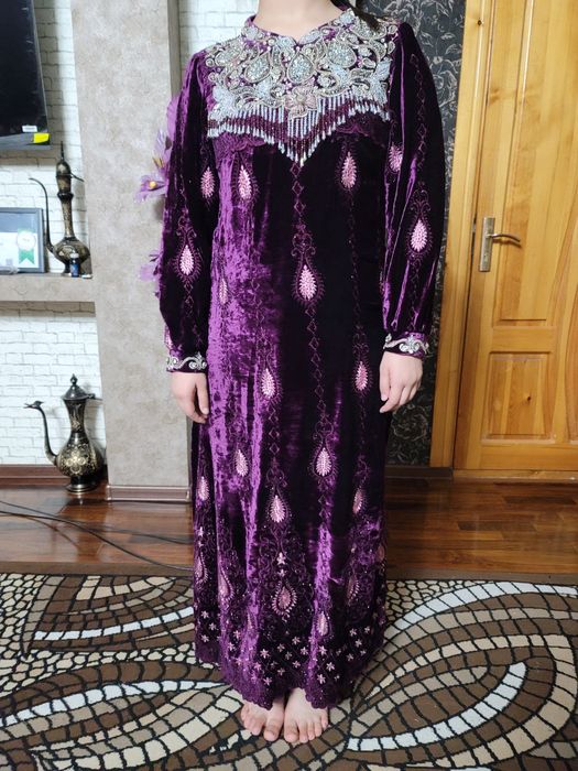 Zamonaviy kelinlar ko'ylagi