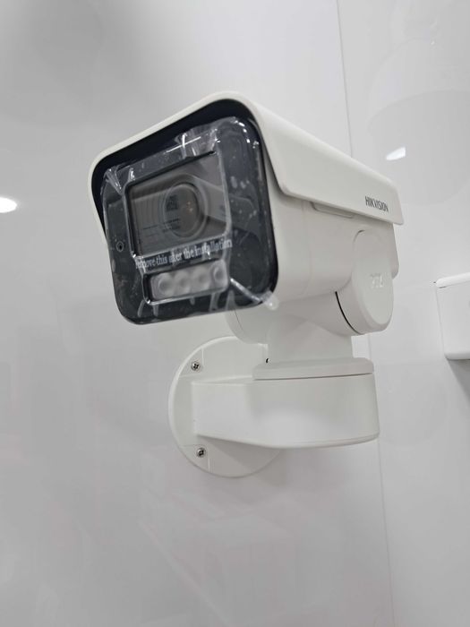 Камера видеонаблюдения HIKVISION DS-2CD1A23G0-IZU