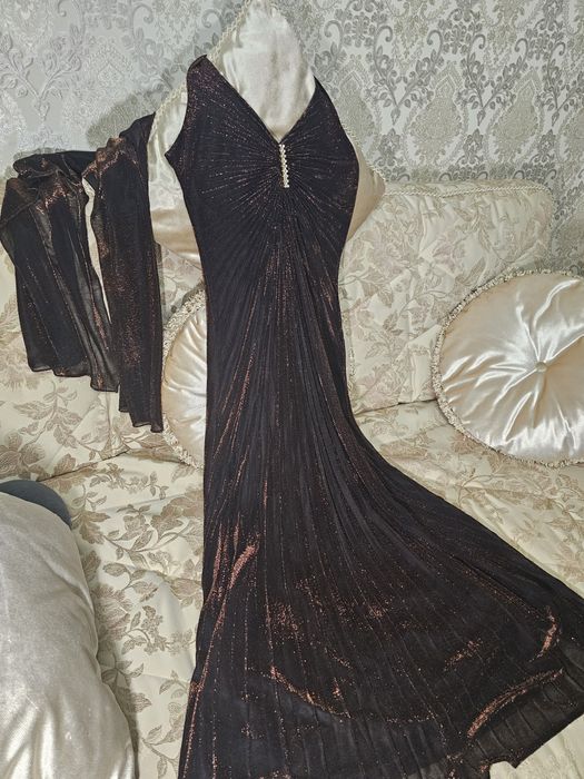 Вечернее  платье