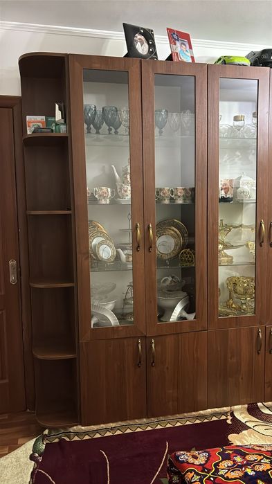 Стенка для посуды