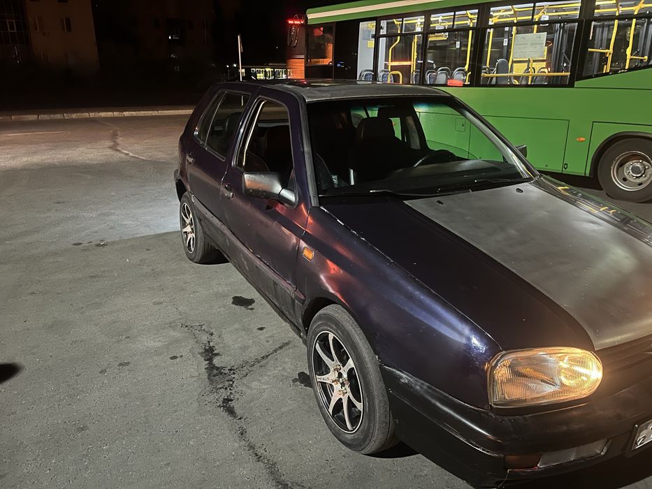Продажа GOLF 3 1.6