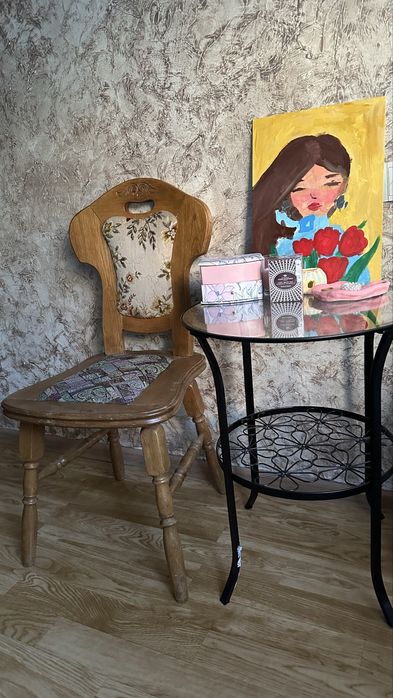 Винтажное кресло стул; стол икея