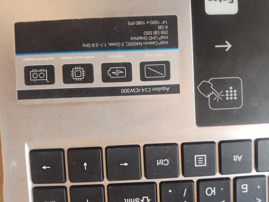 Dexp noutbuki holati yangi