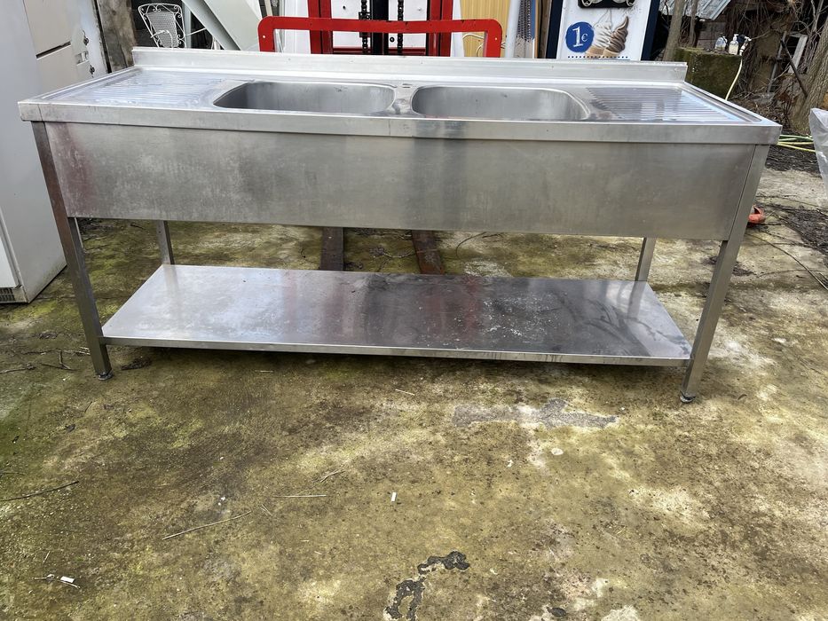 Мивка неръждавейка