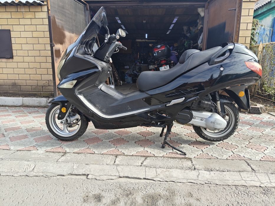 Максискутер Jonwey Ranger 250cc