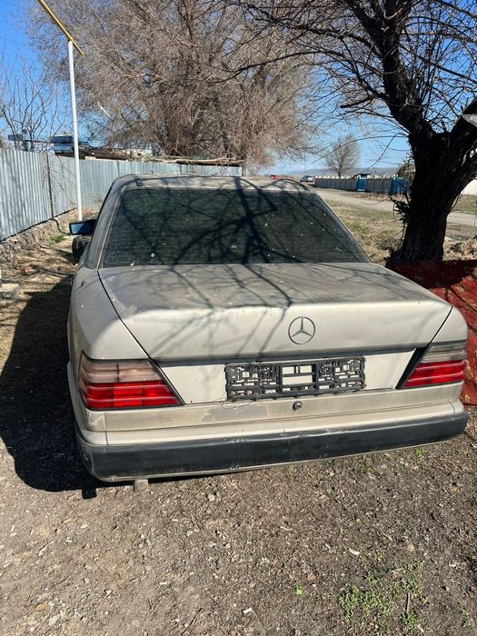 Продам мерс цена 350000