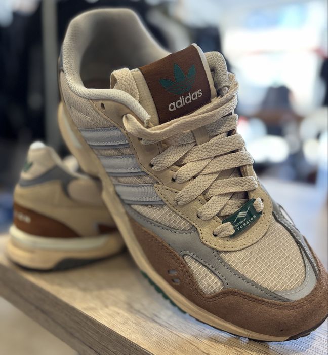 Маратонки adidas Torsion