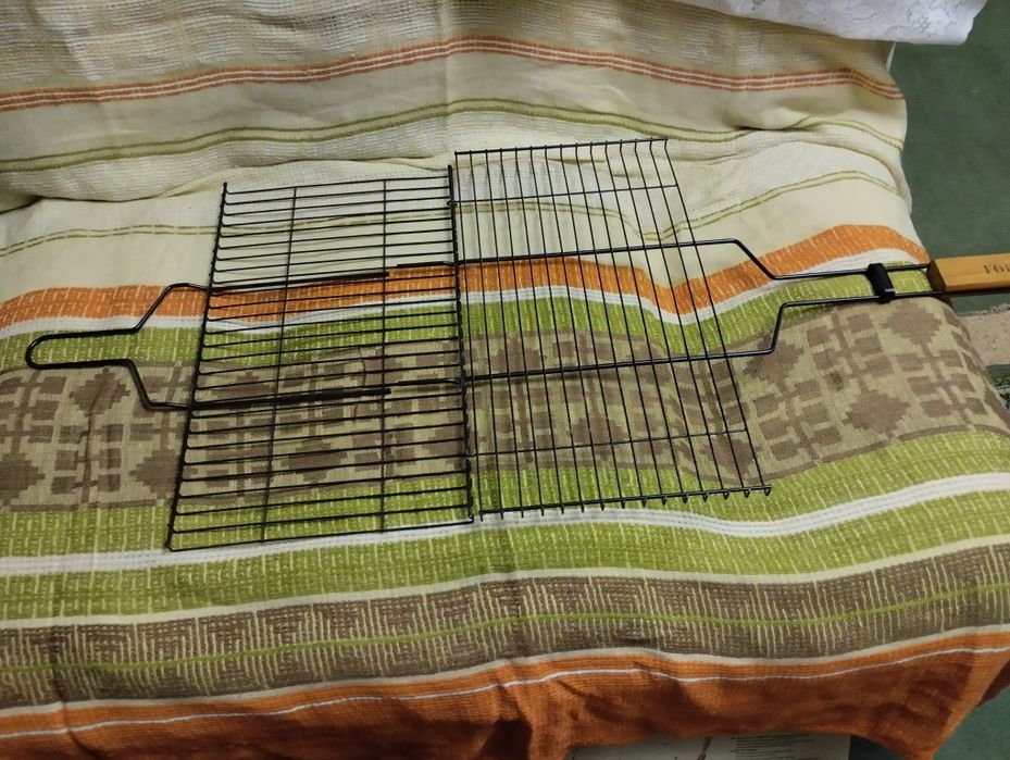 Решетка гриль FORESTER, б/у в отличном состоянии.Торг