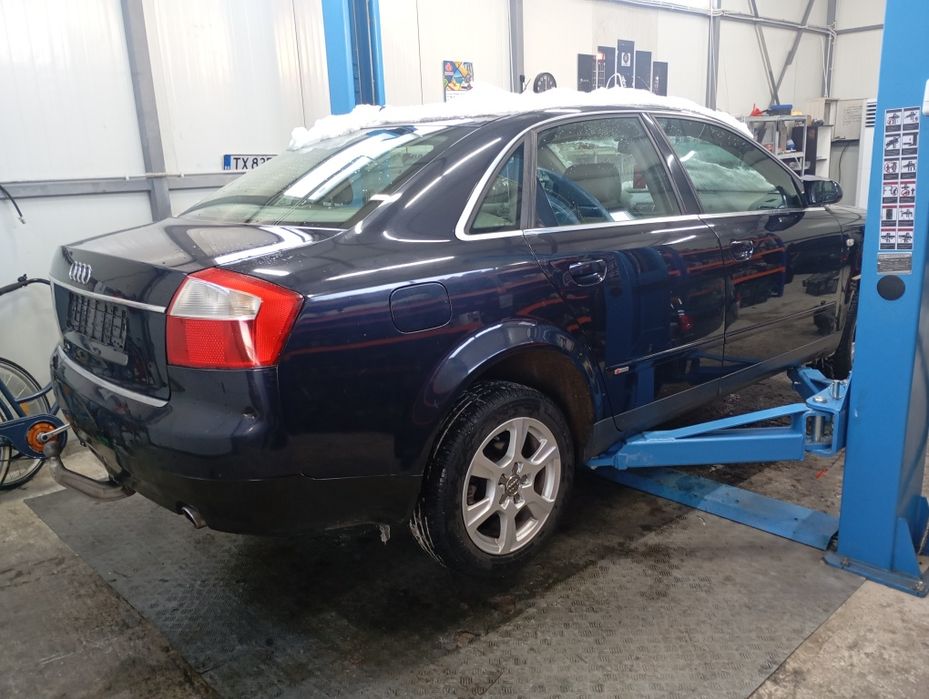 Audi A4 B6 2.4 на части