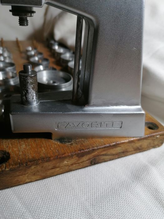 Часовникарска преса "FAVORITE"