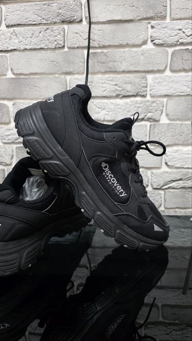 Оригинальные кроссы Discovery