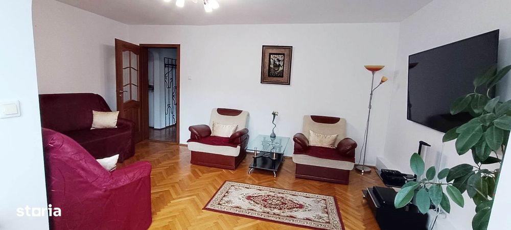 Apartament cu 4 camere in Tractoru-Independentei