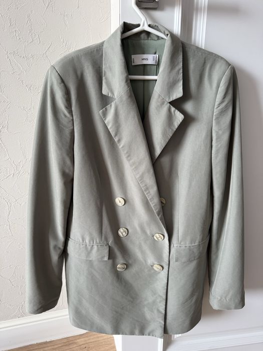 Пиджак оверсайз Mango