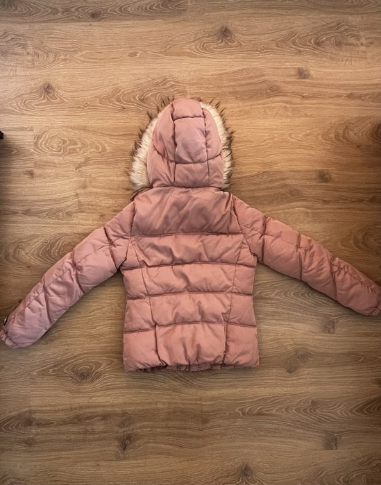 Дамско зимно яке с качулка Bershka, размер M