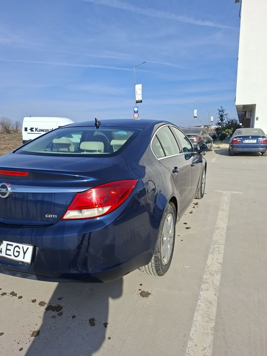 Vand   opel insignia