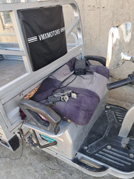 Elektro muravey sotiladi