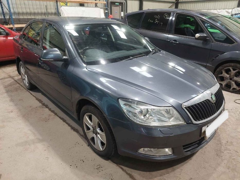 Carenaj aparatori noroi fata Skoda Octavia 2 2011 SEDAN 1.6 TDI