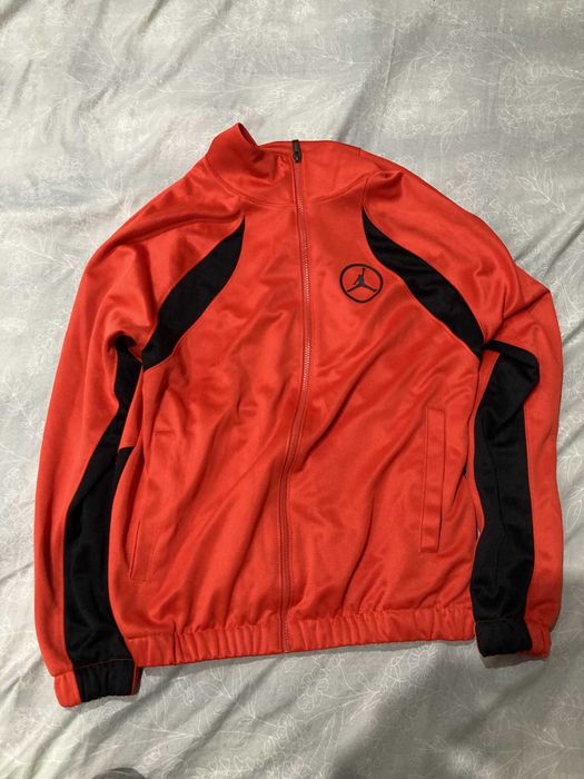 Чисто ново спортно горнище с етикет, Air Jordan, размер S