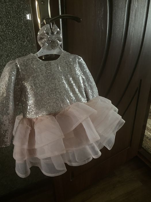 Шикарное платье на девочку