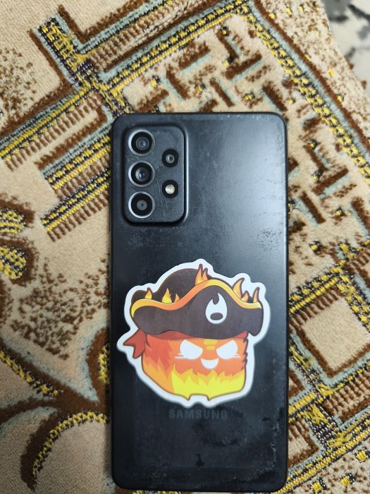 Самсунг Галакси А52