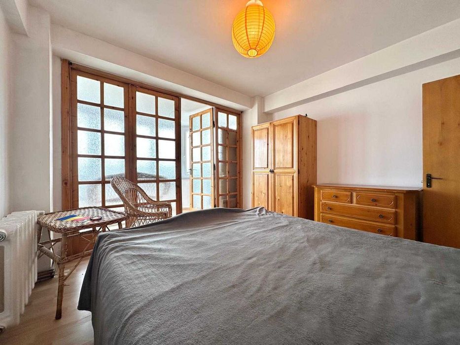 Inchiriez apart.3 camere dec.in Alba Iulia-ultracentral