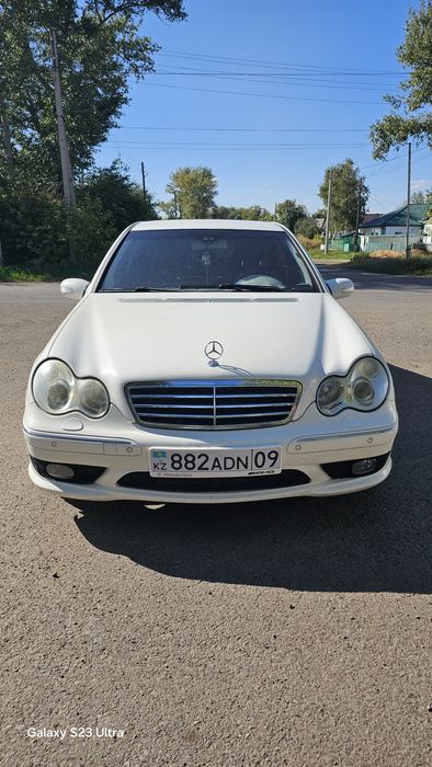 Mercedes W 203 rest