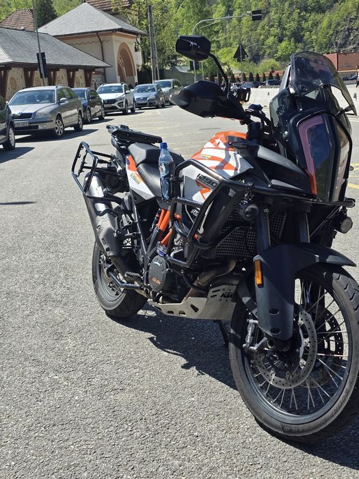 Schimb KTM 1290 R 2017