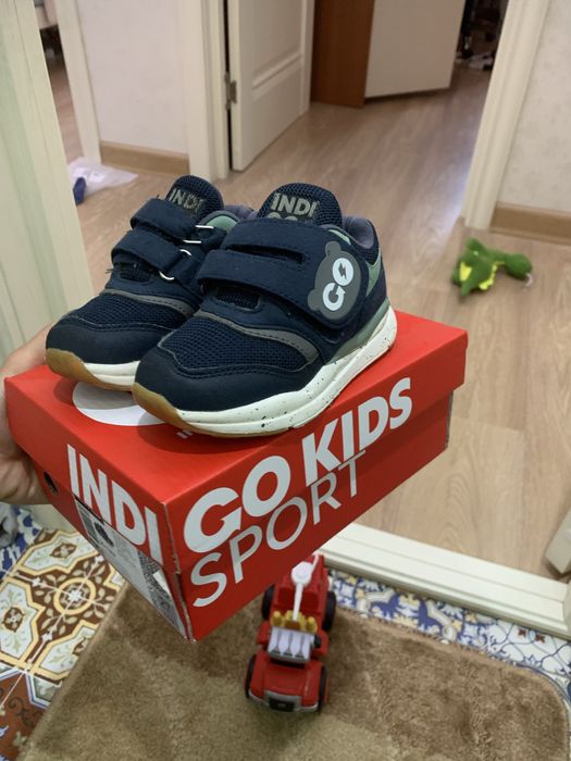 Кроссовки Ingigo kids